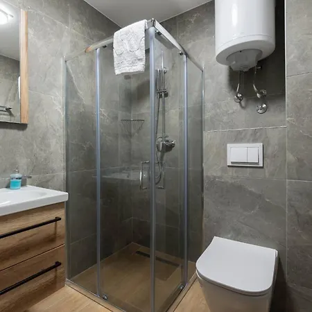 Διαμέρισμα Lawa 22 *